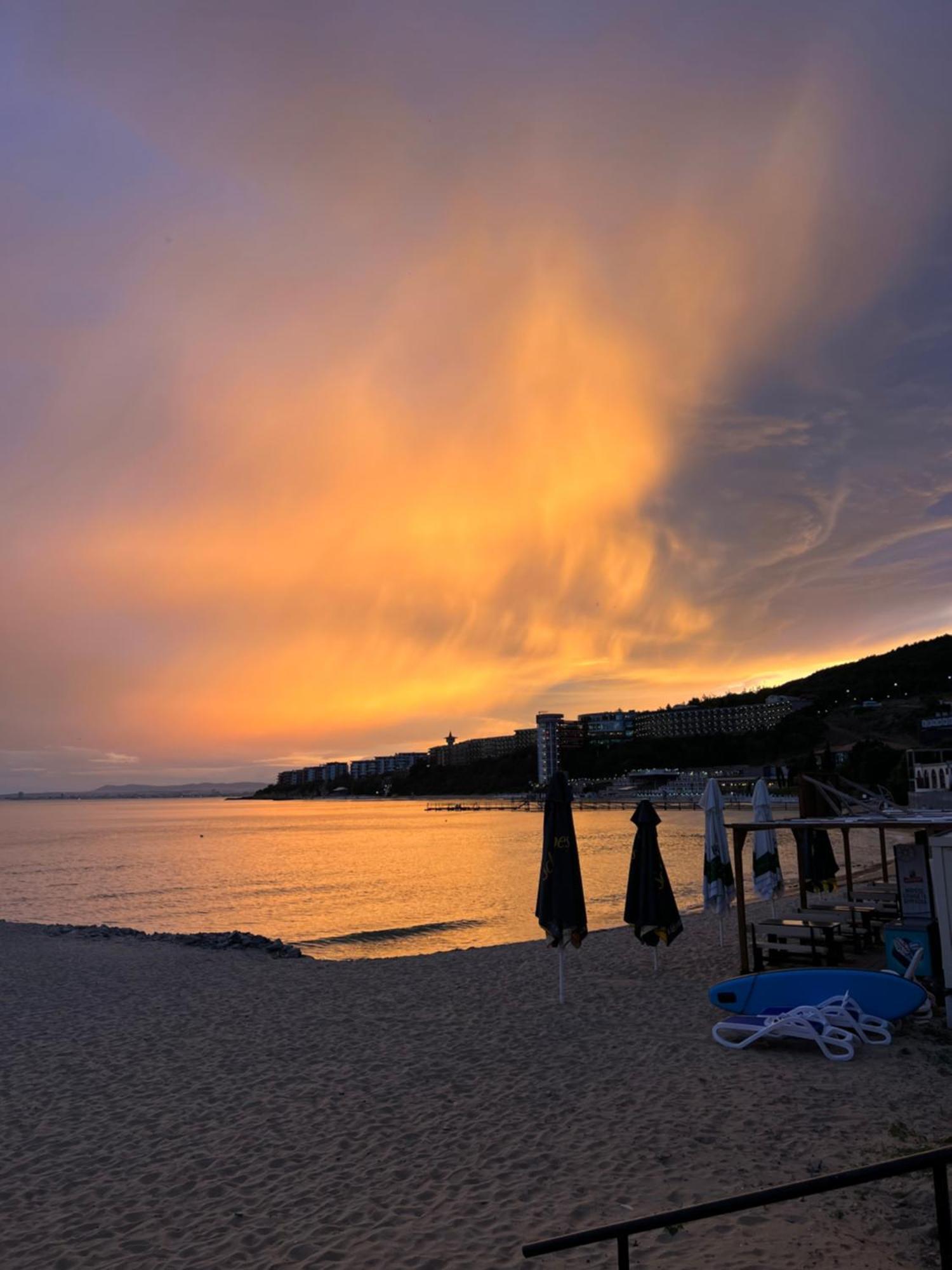 Hotel Amore Beach Елените Экстерьер фото